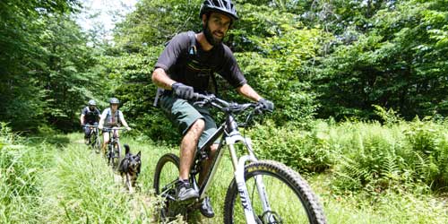 Family Biking - Stoweflake Mountain Resort & Spa - Stowe, VT