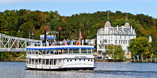 Essex Steam Train and riverboat Essex CT