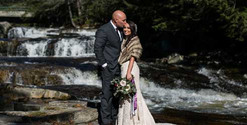Newlyweds B - The Wentworth Resort Hotel - Jackson Village, NH - Photo Credit: Anne Skidmore Potography