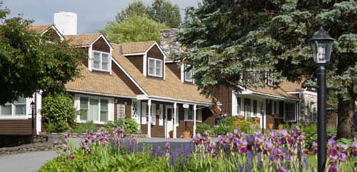 Exterior Spring View - Manchester View - Manchester VT