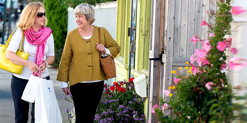 Ladies Shopping - Stonington Borough Merchants - Stonington, CT