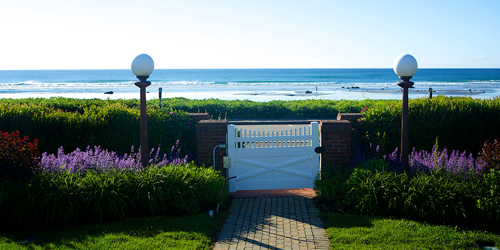 Garden Beach View - Anchorage Inn - York Beach, ME