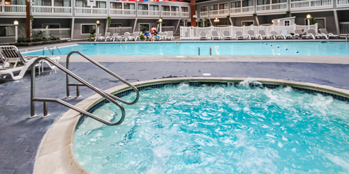 Outdoor Pool & Jacuzzi - Cove at Yarmouth - West Yarmouth, MA