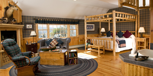 Rustic Log Room - Rabbit Hill Inn - Lower Waterford, VT
