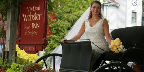 Wedding Carriage - Dan'l Webster Inn & Spa - Sandwich, MA