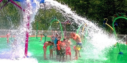 Splash Pad - The Dinosaur Place at Nature's Art Village - Oakdale, CT