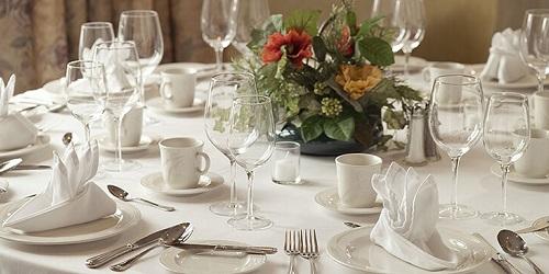 Wedding Table Setting - Stoweflake Mountain Resort & Spa - Stowe, VT