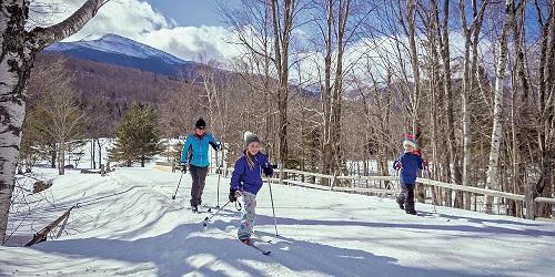 Cross Country Skiing Family - White Mountains, NH